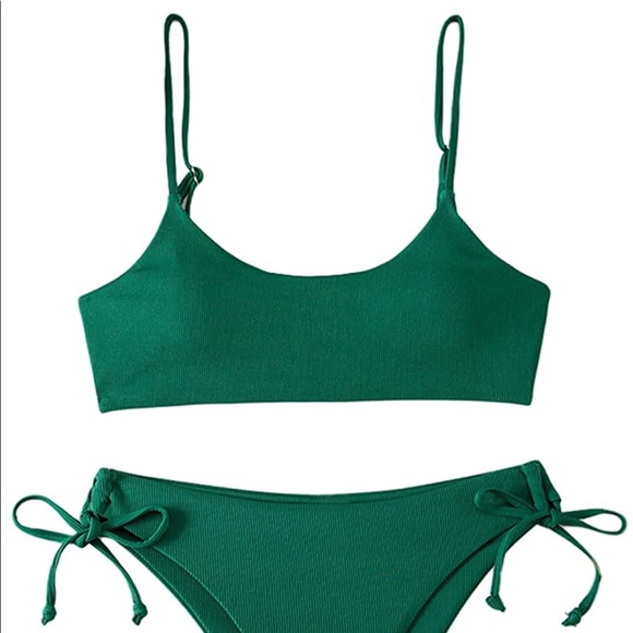 Deep Green Bikini Set - Picture 3 of 8